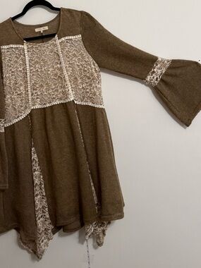 Ryu Olive Brown Lace-Panel Tunic